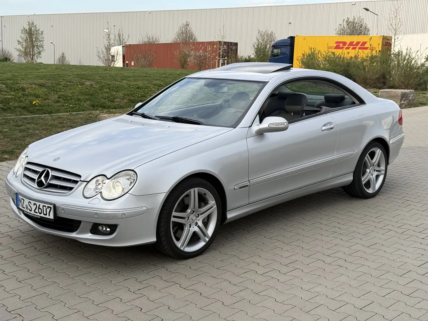 Mercedes-Benz CLK 350 Automatik, Schiebedach, CarPlay - 1