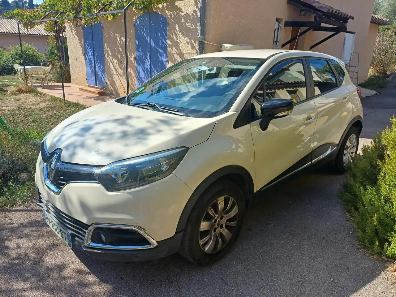 Renault Captur — photo 7