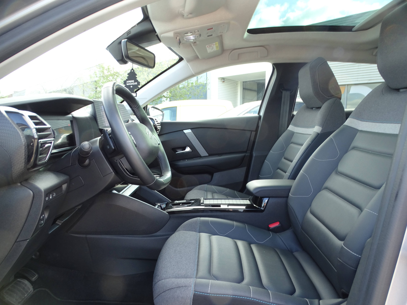 Citroen C4 X C4 X 1.2 PureTech Shine Pack * FULL OPTION!!! — photo 7