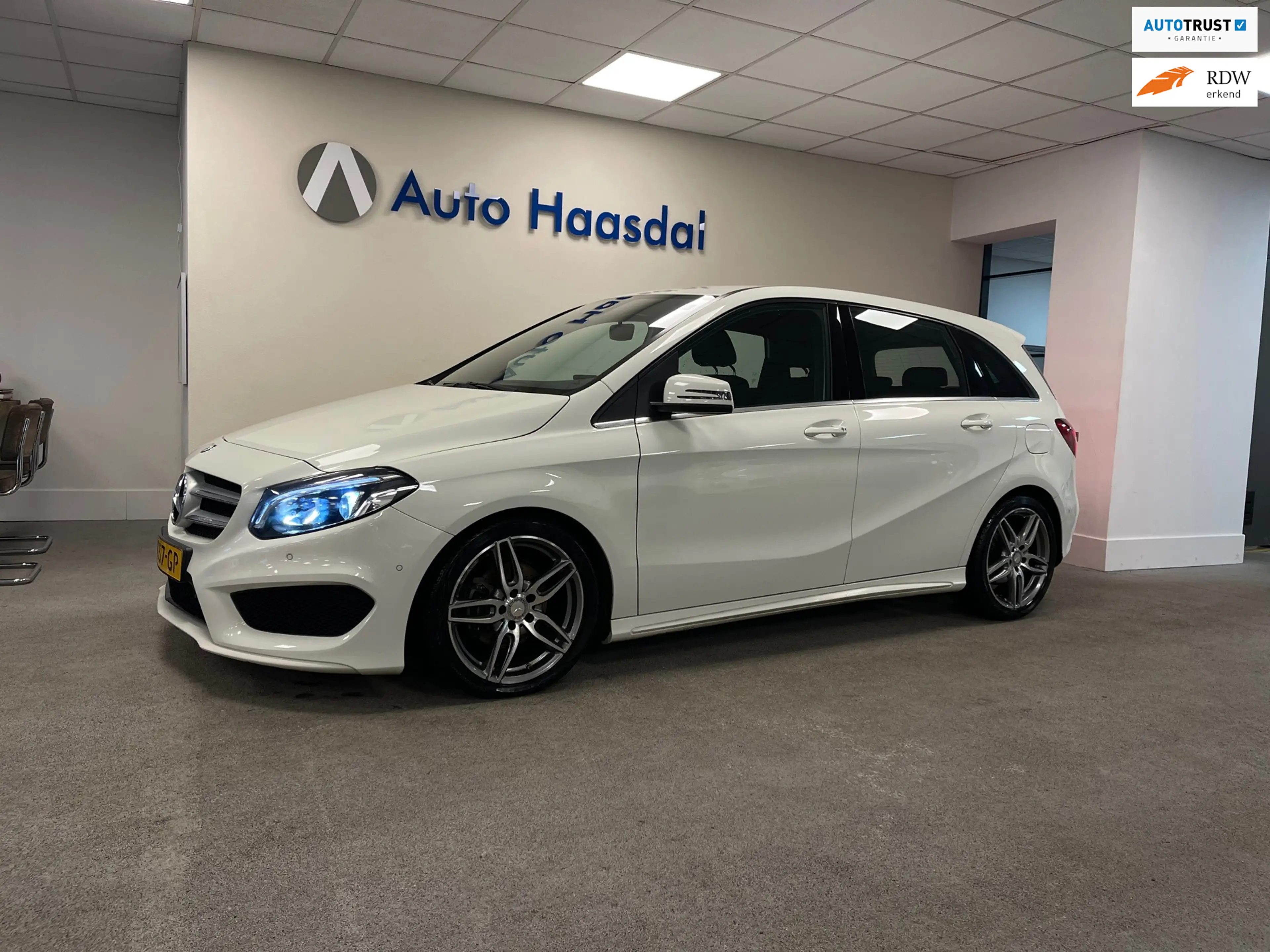 Mercedes-Benz B 200 B200|AMG-LINE|FACELIFT|CARPLAY|AUTOMAAT
