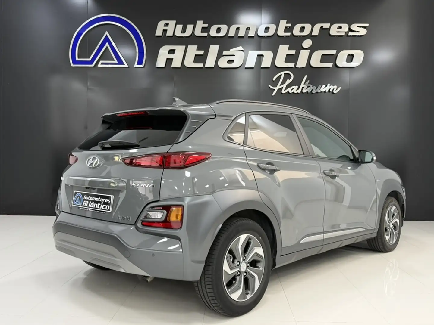 Hyundai KONA HEV 1.6 GDI DT Tecno Red Grau - 1
