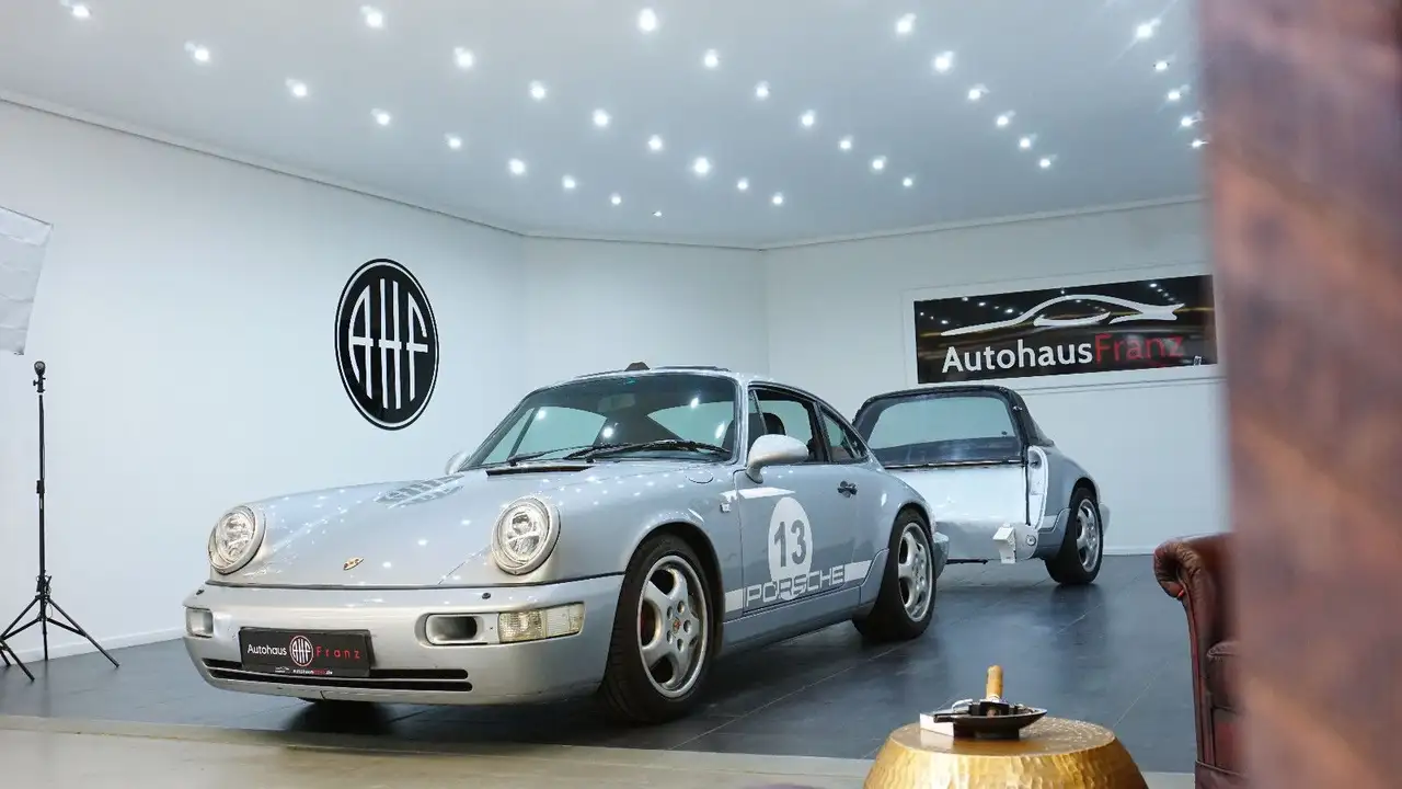 Porsche 964