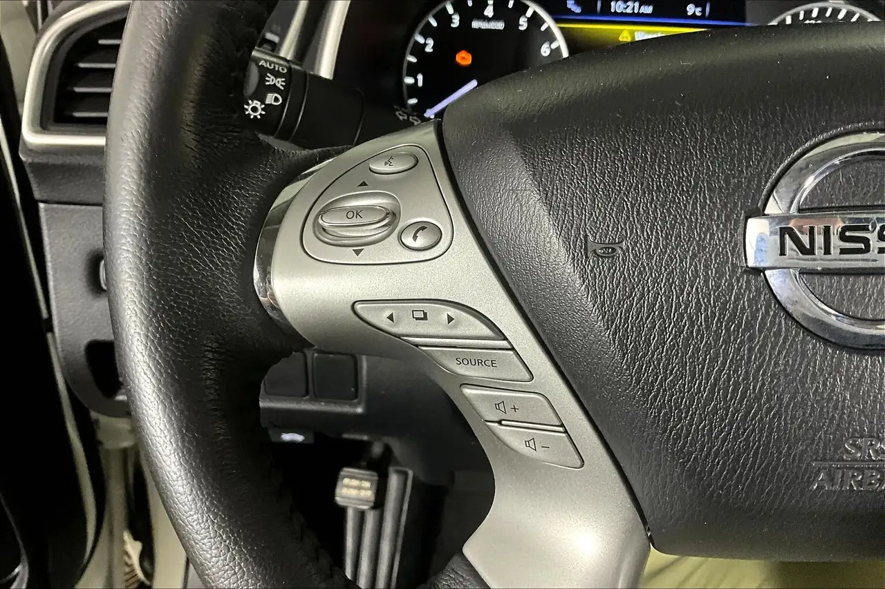 Nissan Murano снимка Nissan Murano