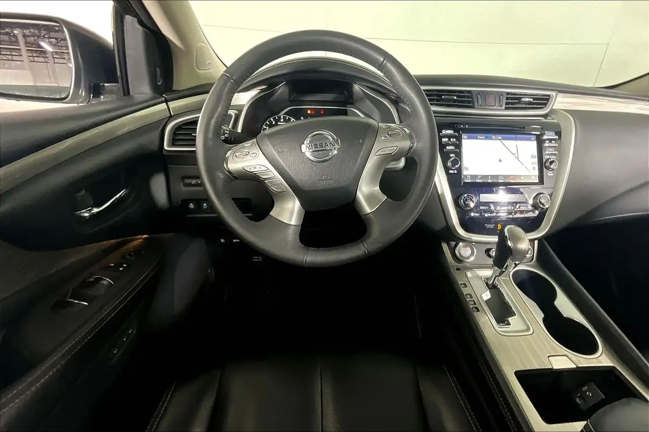 Nissan Murano снимка Nissan Murano