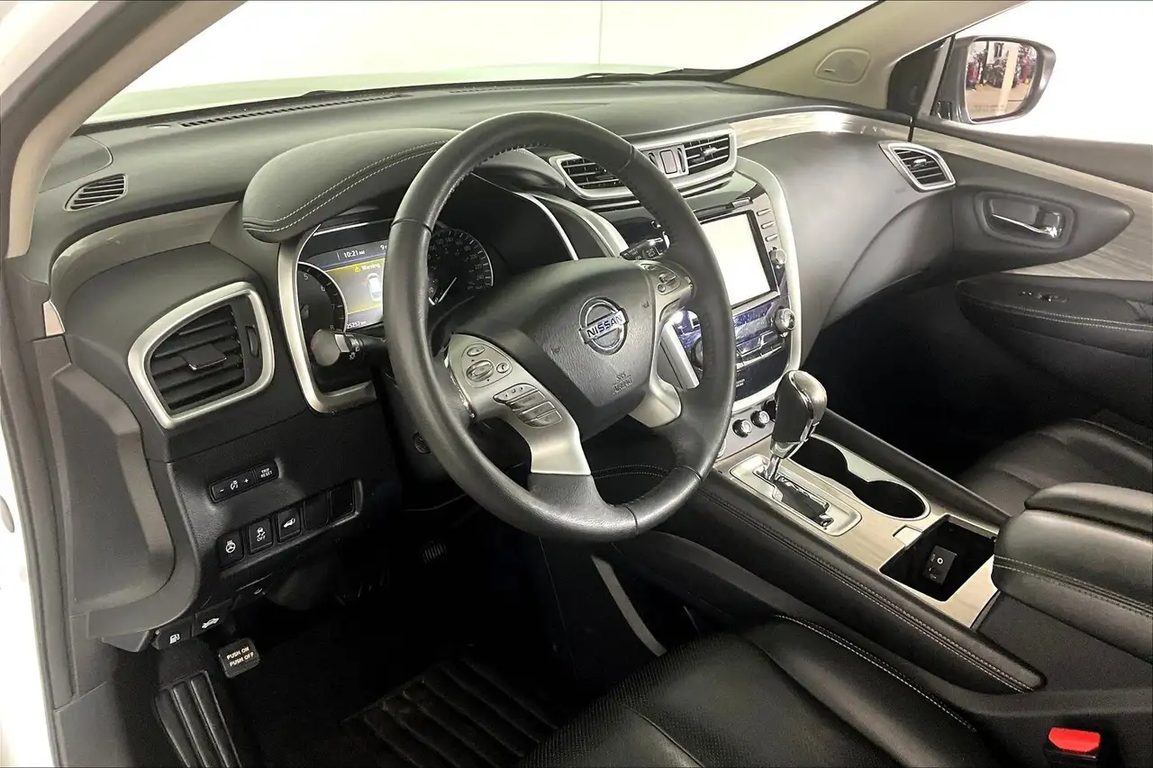 Nissan Murano снимка Nissan Murano