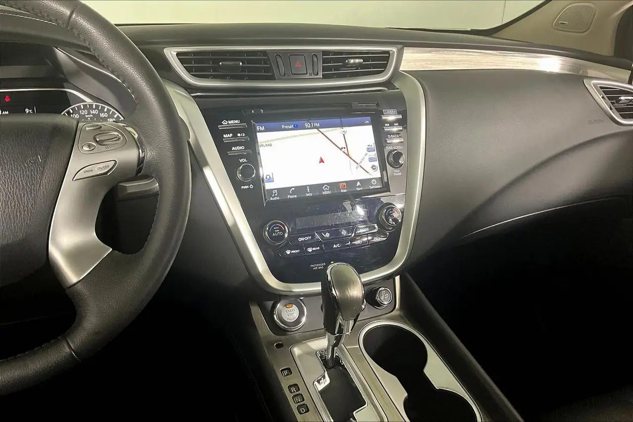 Nissan Murano снимка Nissan Murano