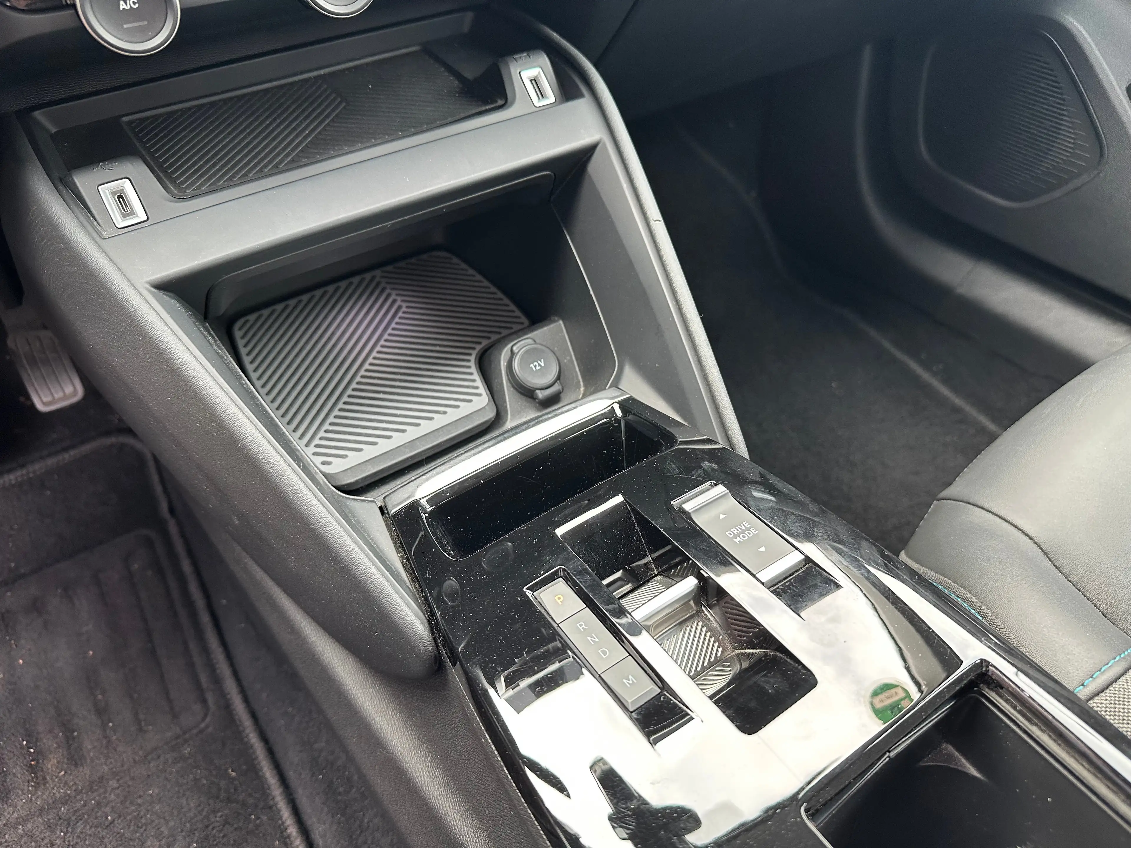 Citroen C4 1.2 Puretech Feel Edition | Carplay | Camera | Nav — photo 20