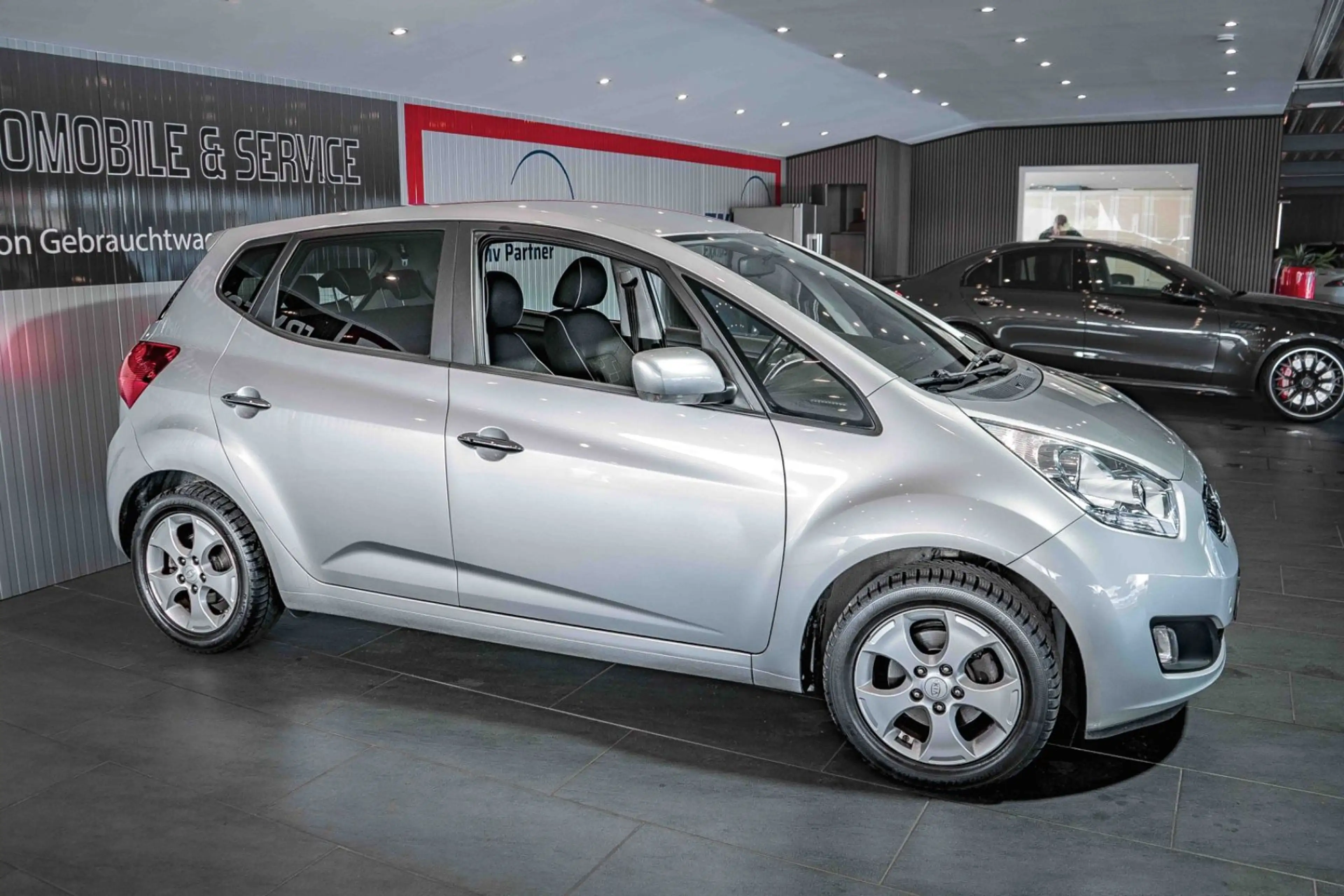 Kia Venga 1.4 Dream Team AHK Rückfahrkamera Navi — photo 2