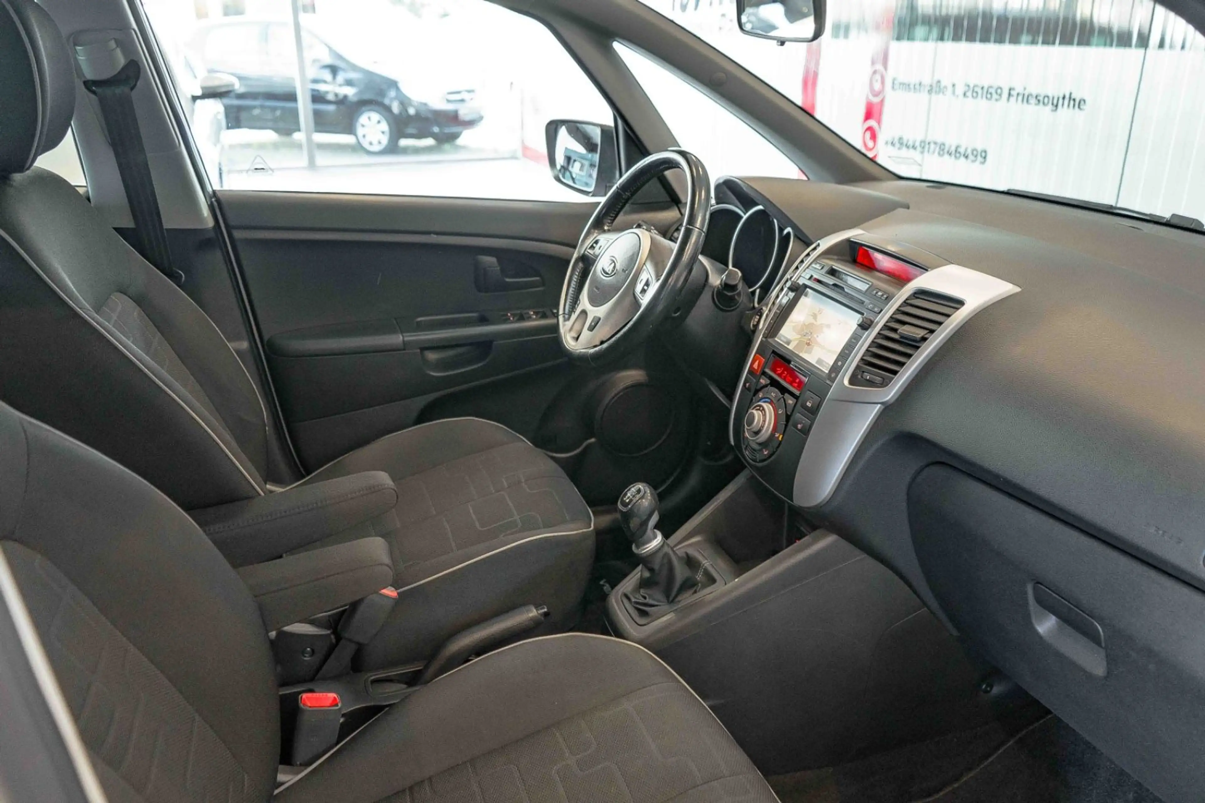 Kia Venga 1.4 Dream Team AHK Rückfahrkamera Navi — photo 12