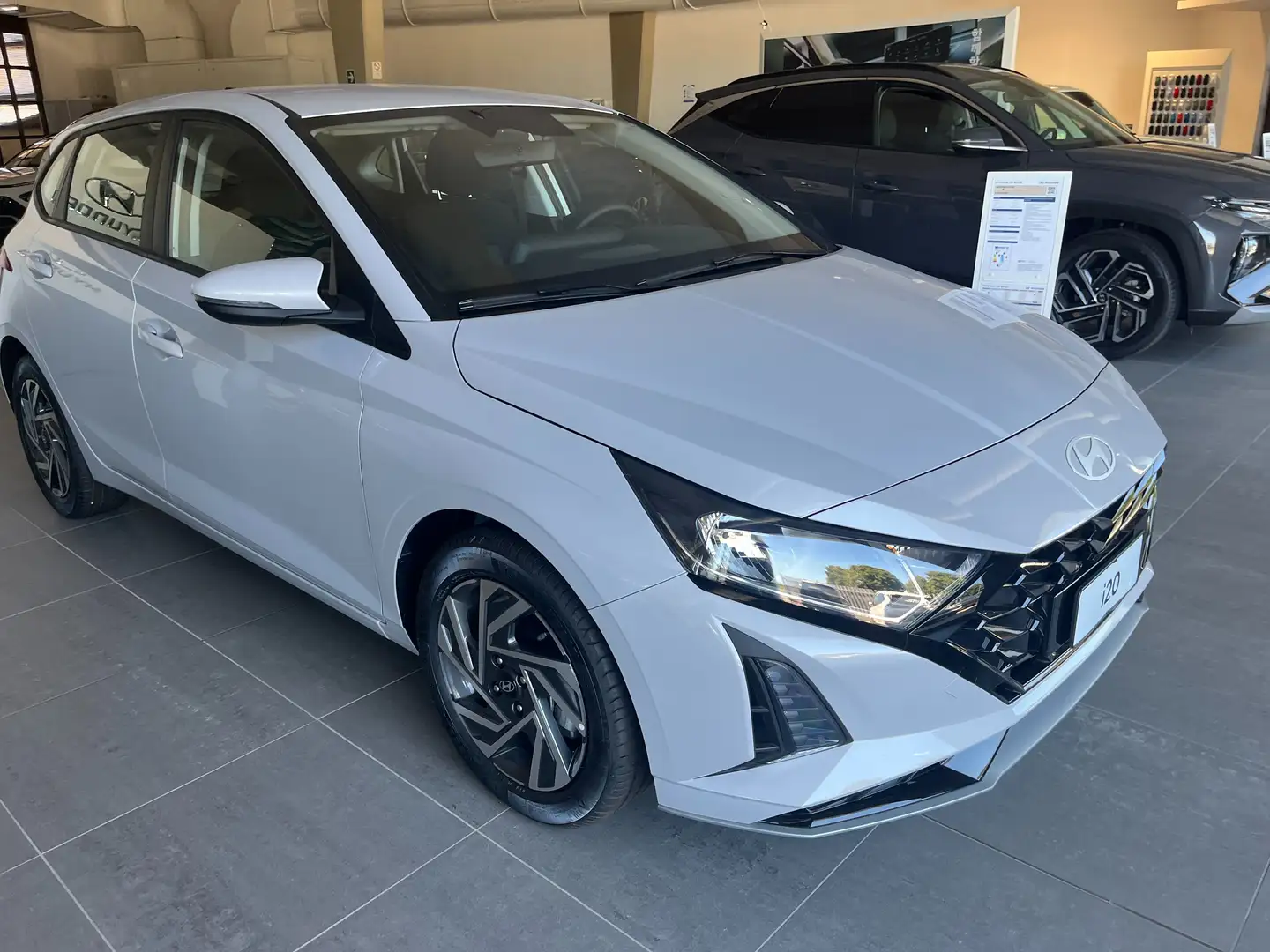 Hyundai i20 i20 III 2023 1.0 t-gdi Connectline mt Grigio - 1