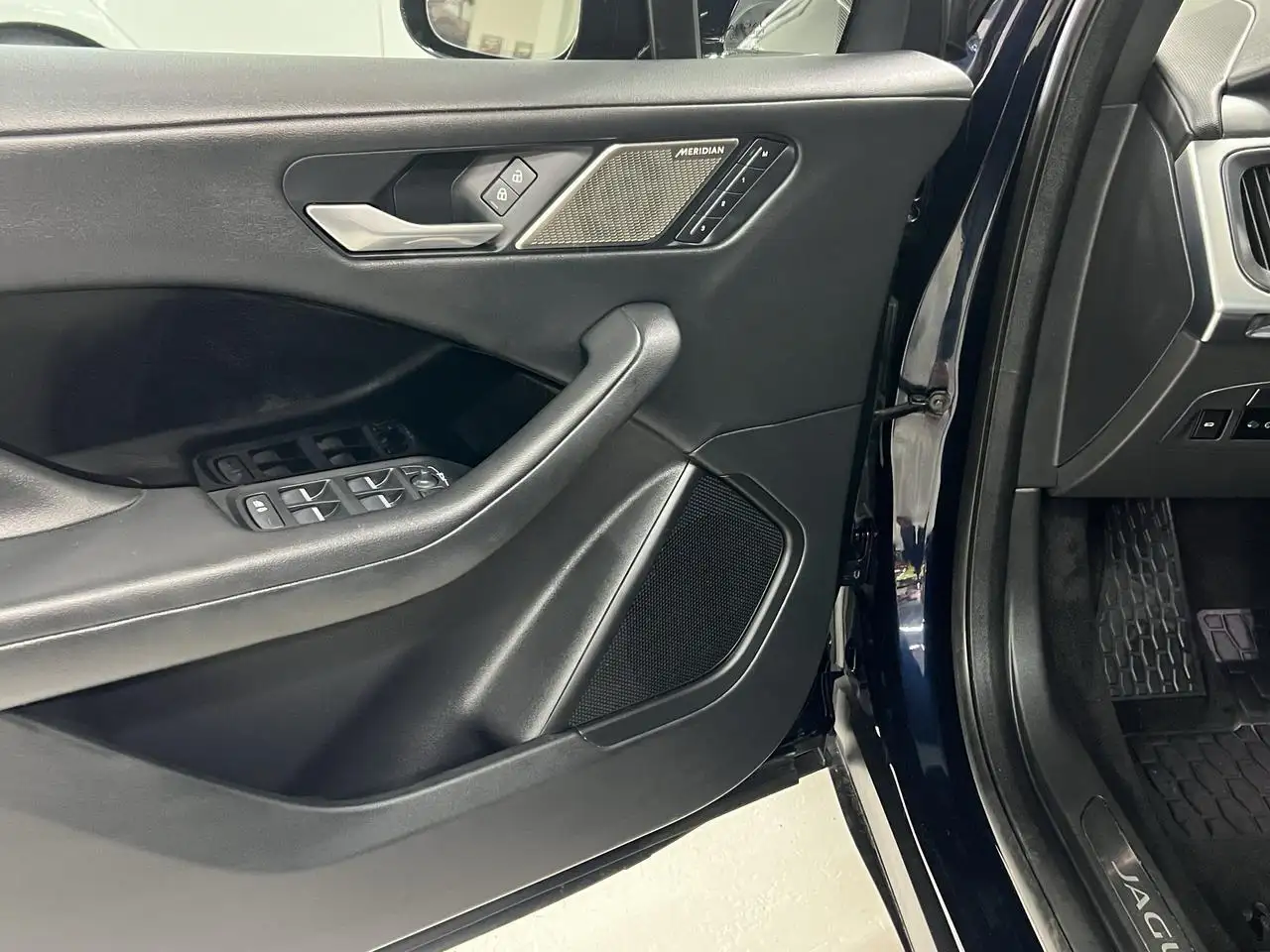 Jaguar I-Pace снимка Jaguar I-Pace