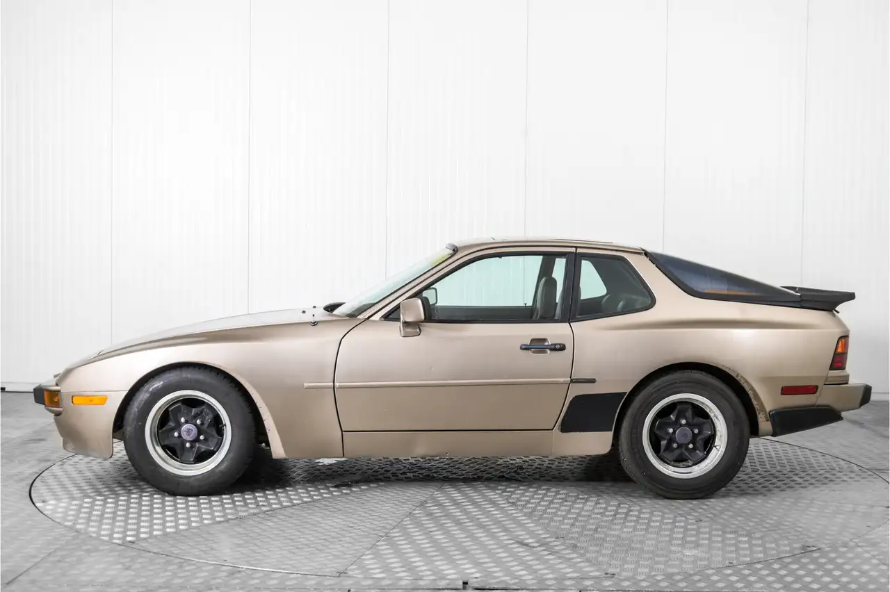 Porsche 944 2.5 Coupé, foto 9