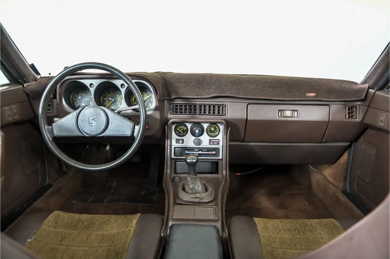 Porsche 944 2.5 Coupé, foto 7
