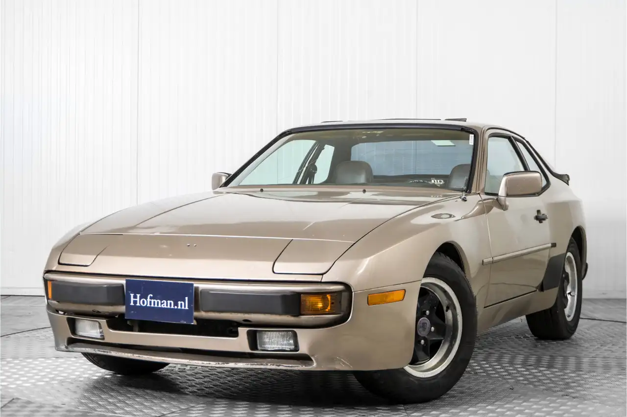 Porsche 944 2.5 Coupé, foto 3