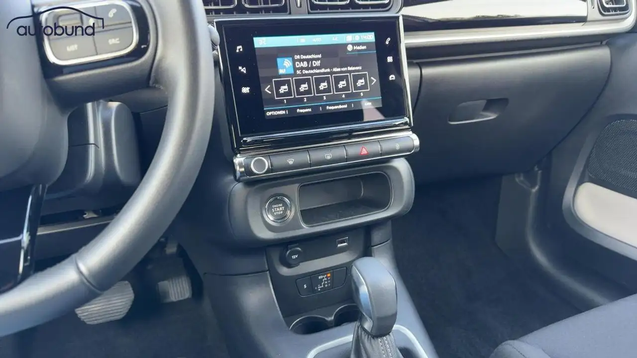 Citroen C3 III 1,2 PT 110 Automatik Max Alu KA LED Link NAV N 19