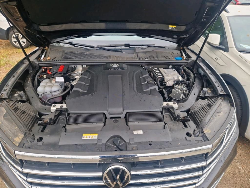 Volkswagen Touareg 3.0 TDI Elegance 4M*MATRIX*STANDH*R-CAM* — photo 5