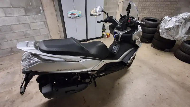Kymco Downtown 125i - foto 7