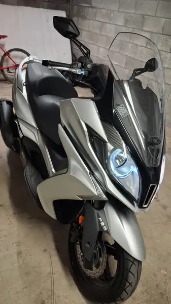 Kymco Downtown 125i - foto 2