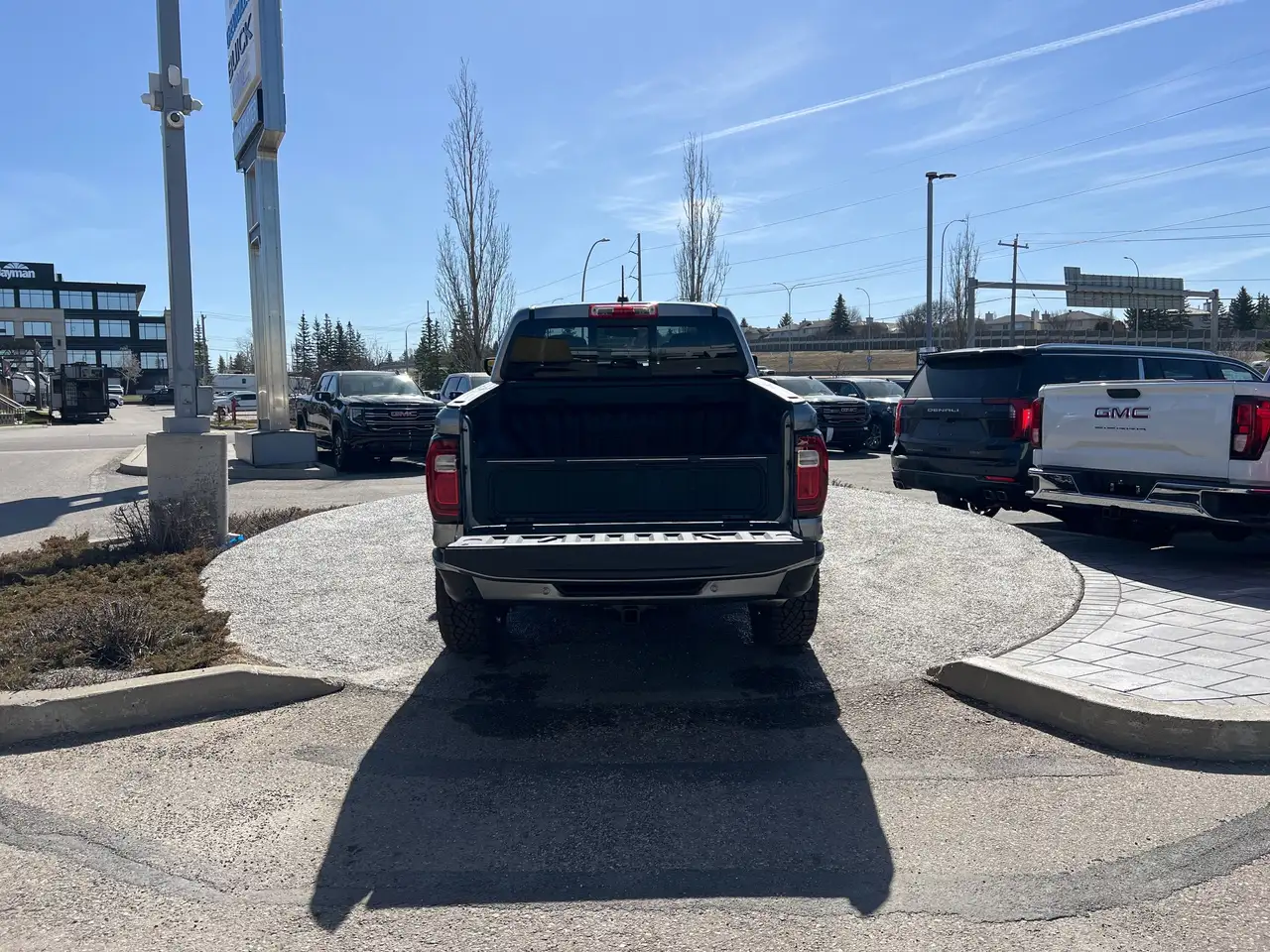 GMC Canyon снимка GMC Canyon