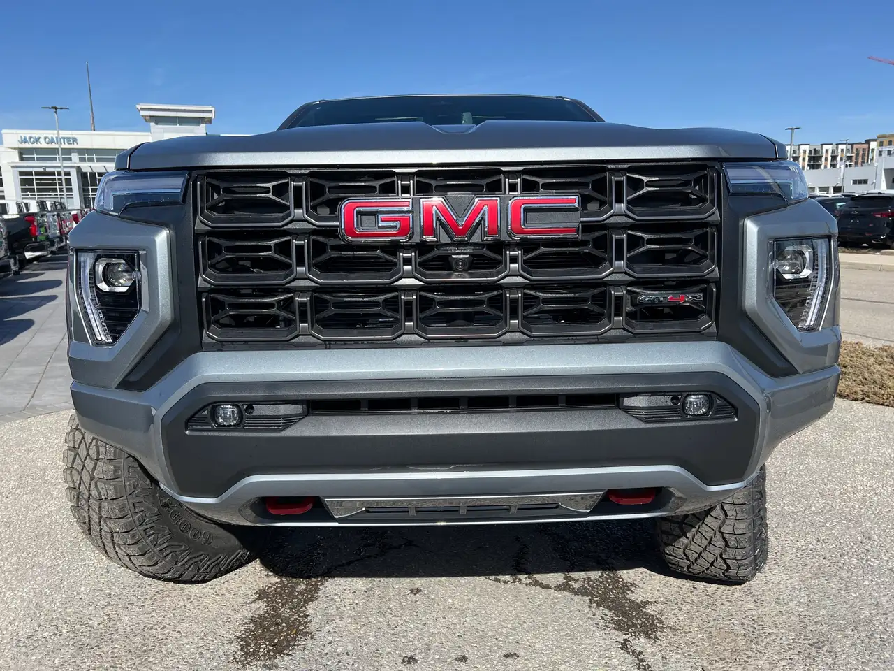 GMC Canyon снимка GMC Canyon