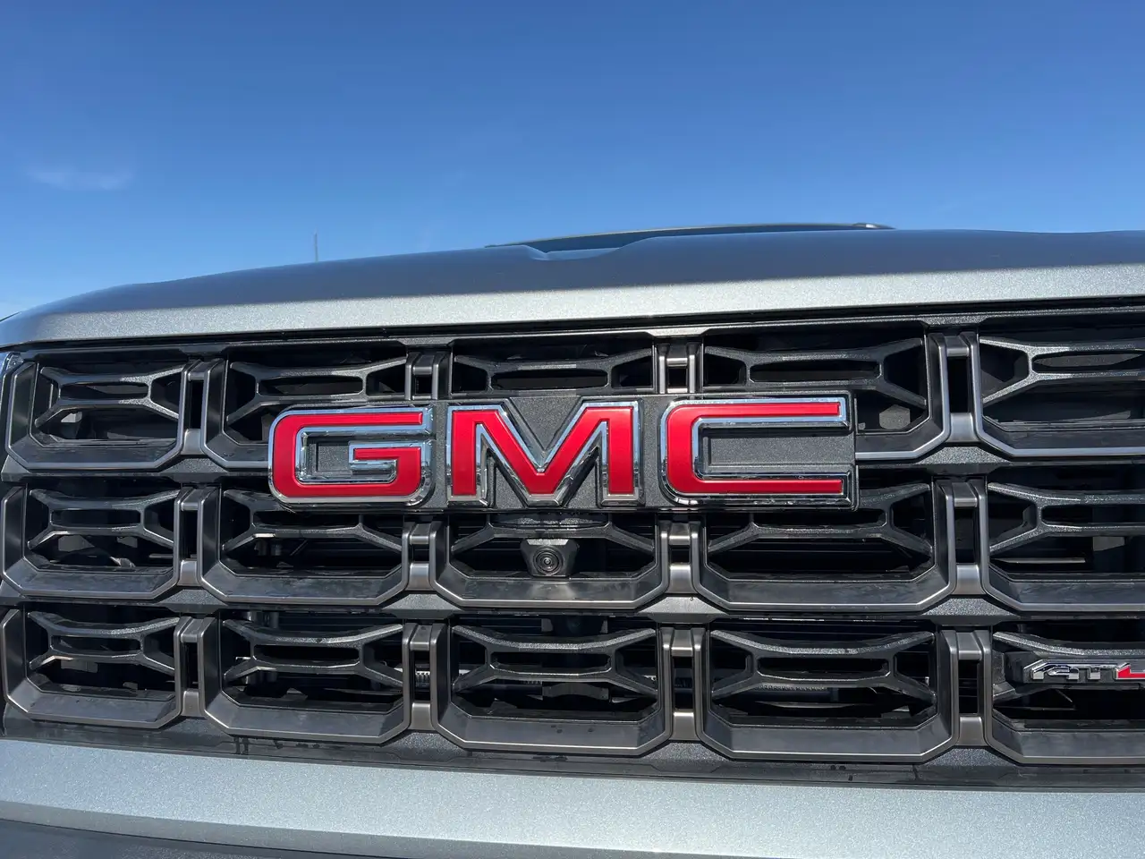 GMC Canyon снимка GMC Canyon