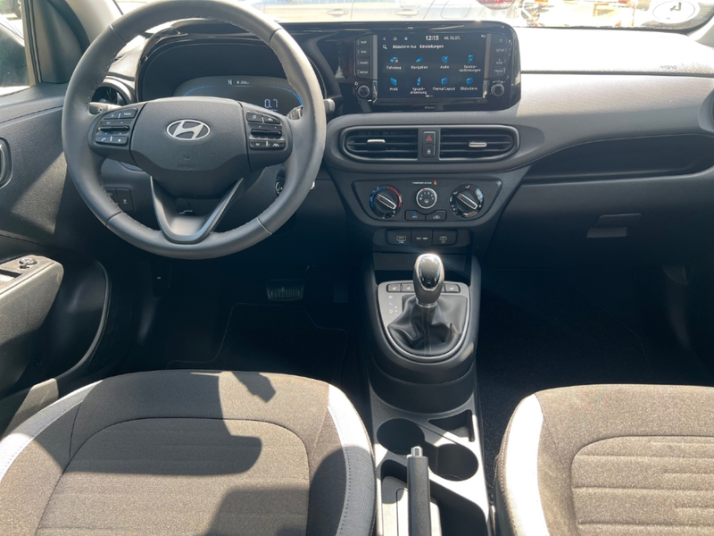 Hyundai i10 Trend Automatik +Navi+DAB+Sitzheizung+ — photo 11