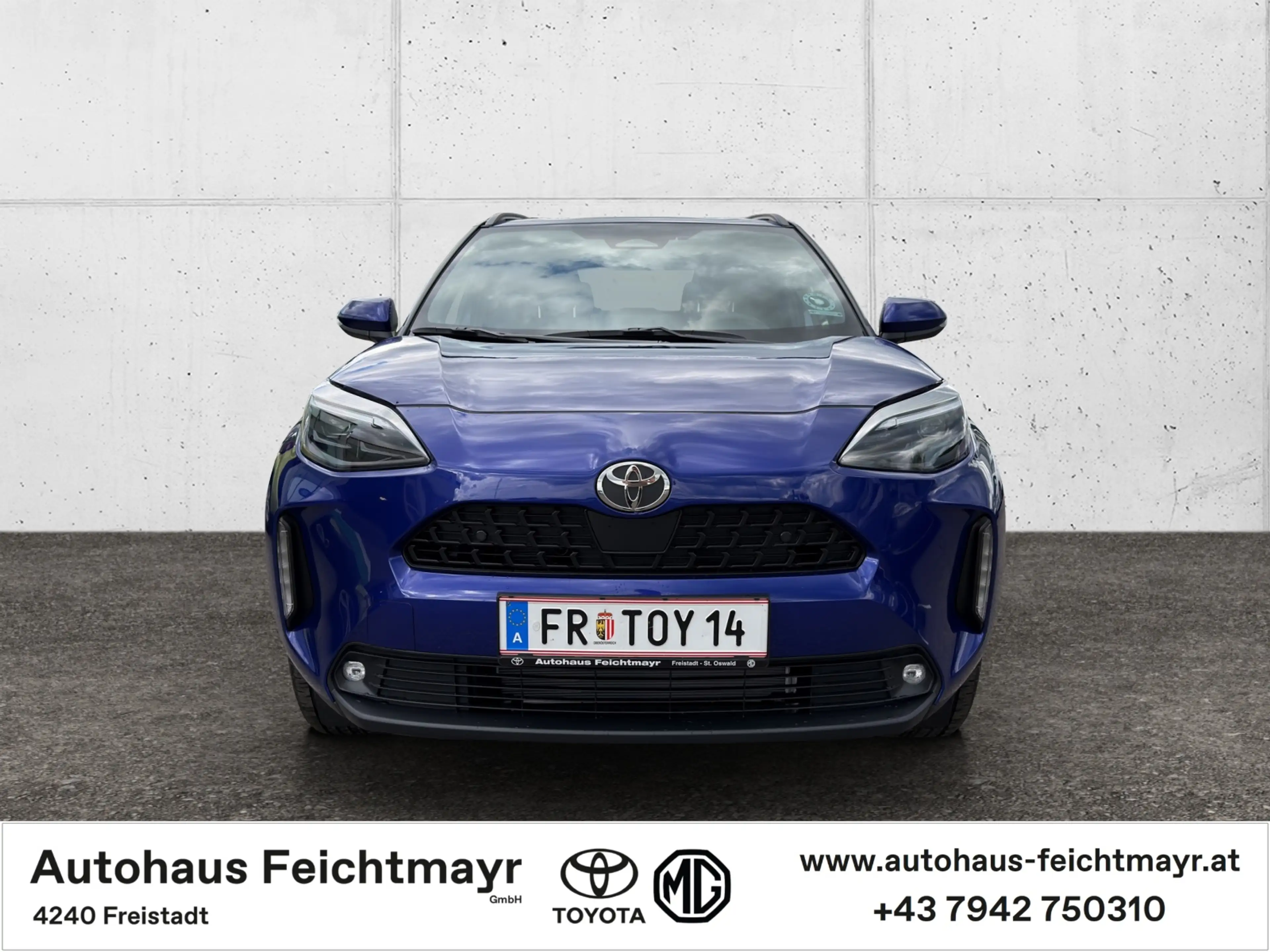 Toyota Yaris Cross HYBRID 2WD Active Drive Safety Paket 5t. — photo 2