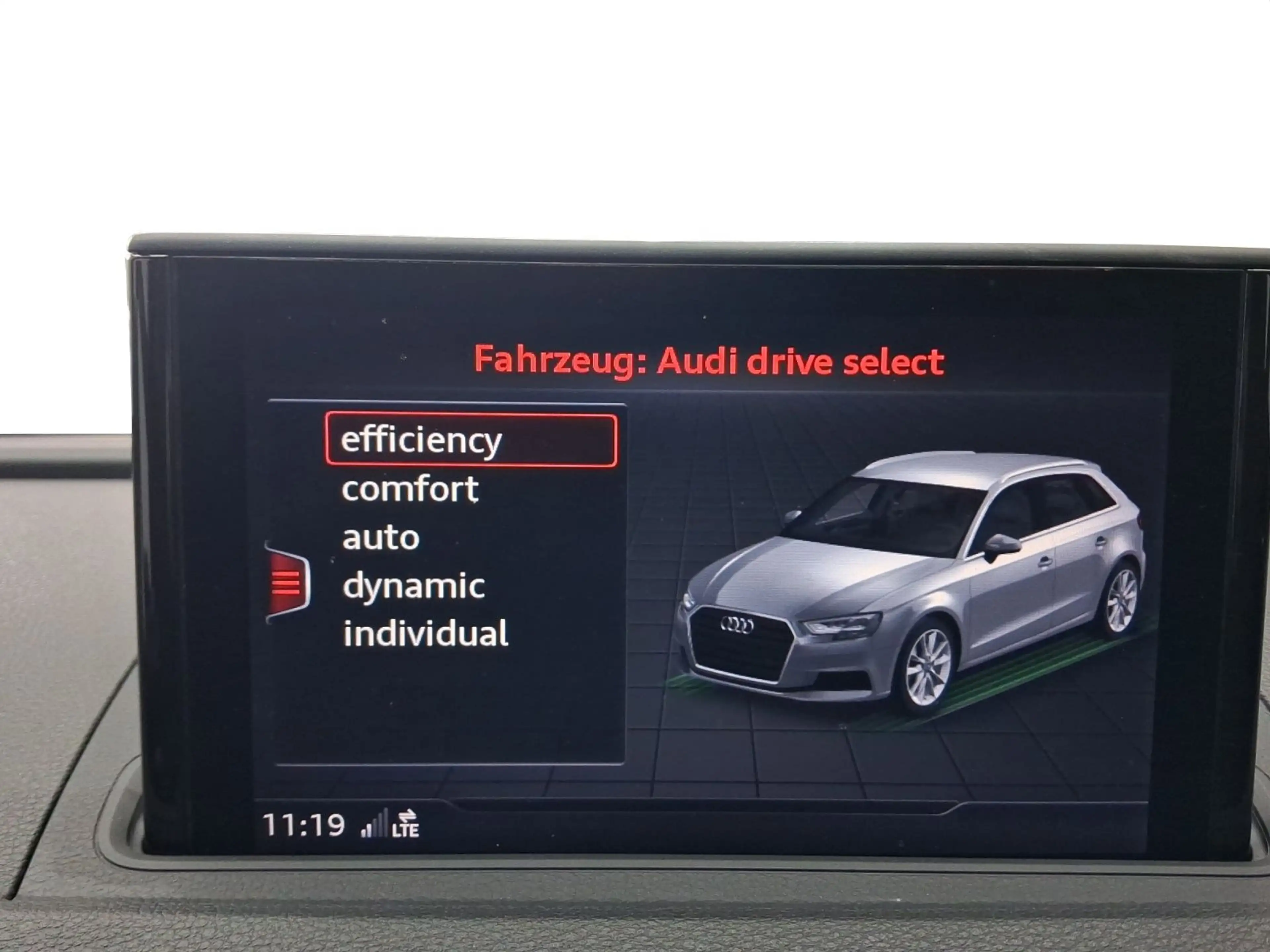 Audi A3 30 g-tron SPORT XENON NAVI SPORTSIT — photo 9