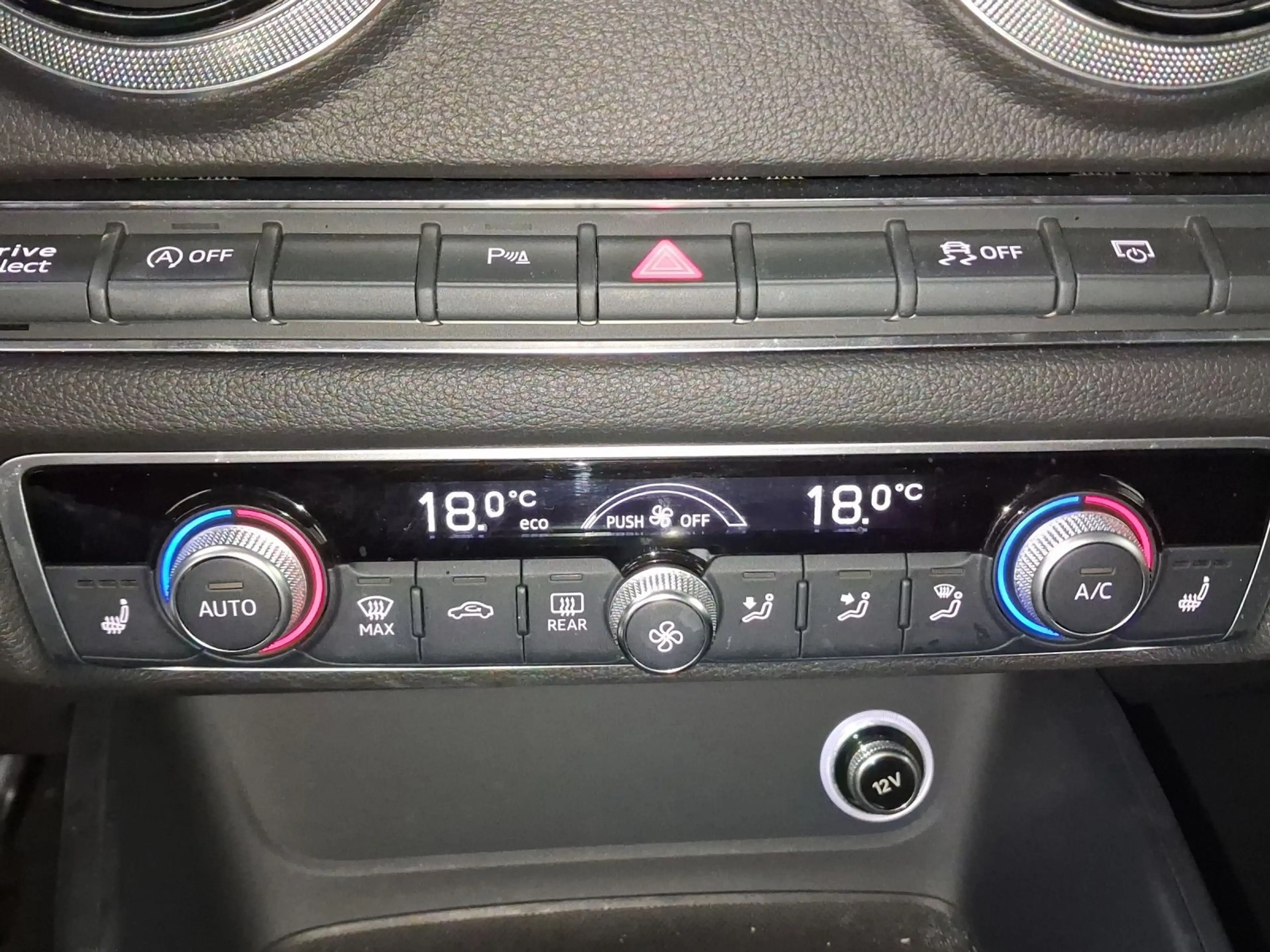 Audi A3 30 g-tron SPORT XENON NAVI SPORTSIT — photo 8