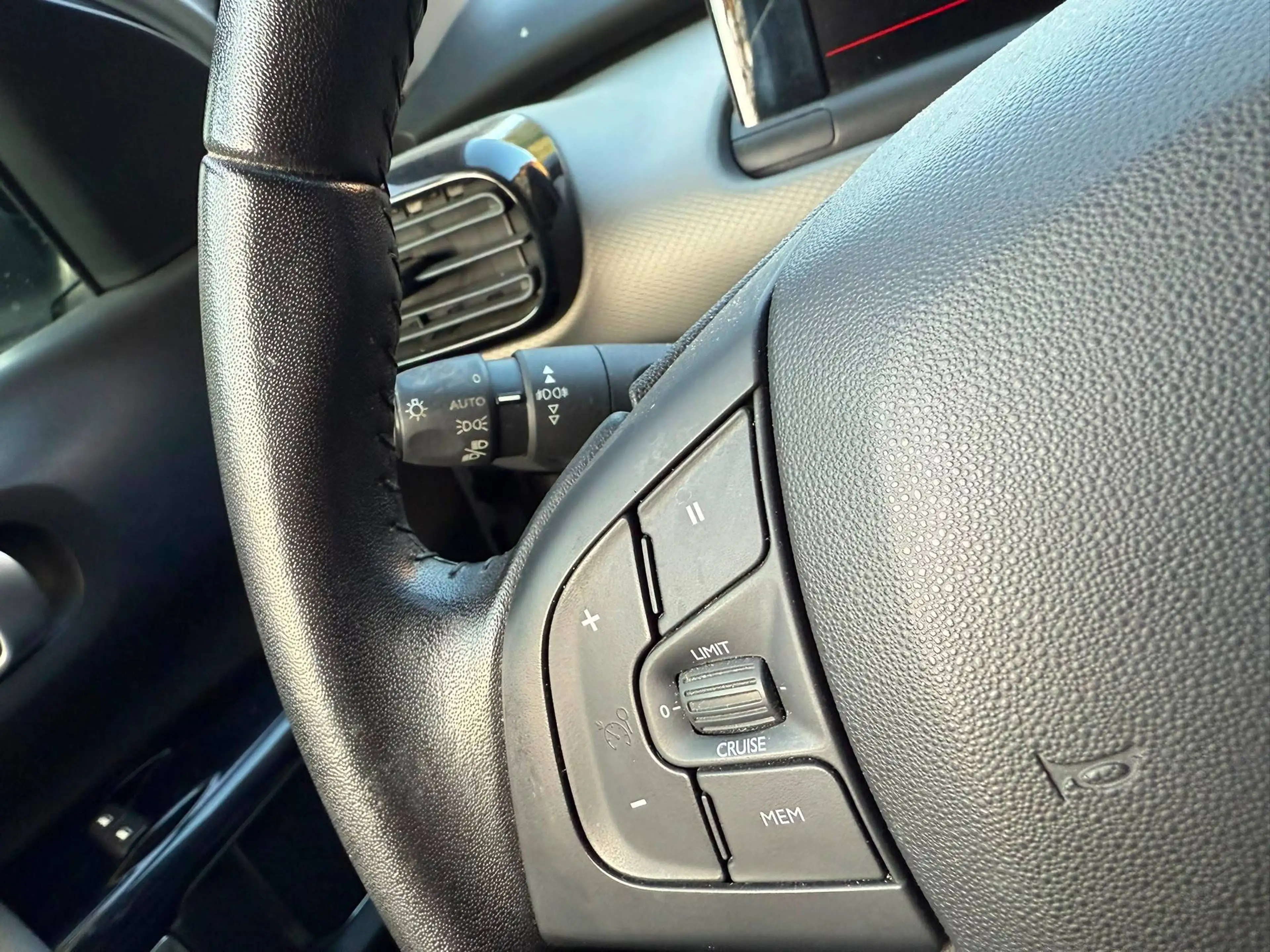 Citroen C4 Cactus C4 Cactus 1.2 PureTech Feel GARANTIE 12 MOIS/MAANDEN — photo 12