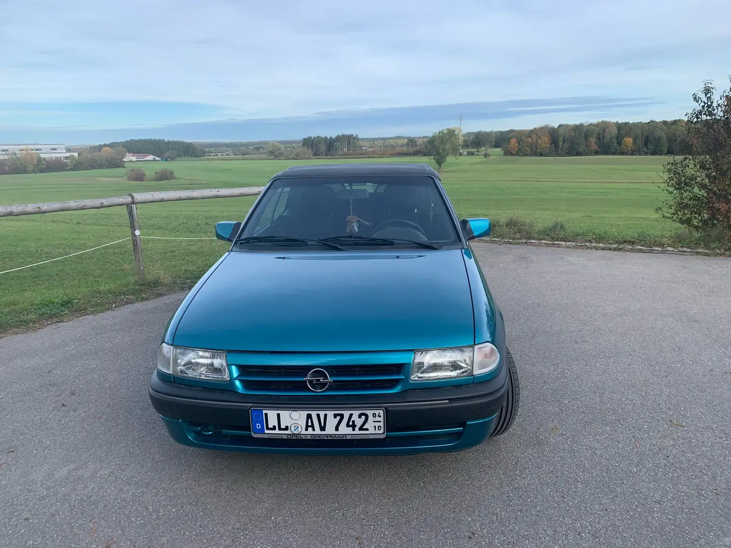 Opel Astra Cabrio 1.6i Blau - 1