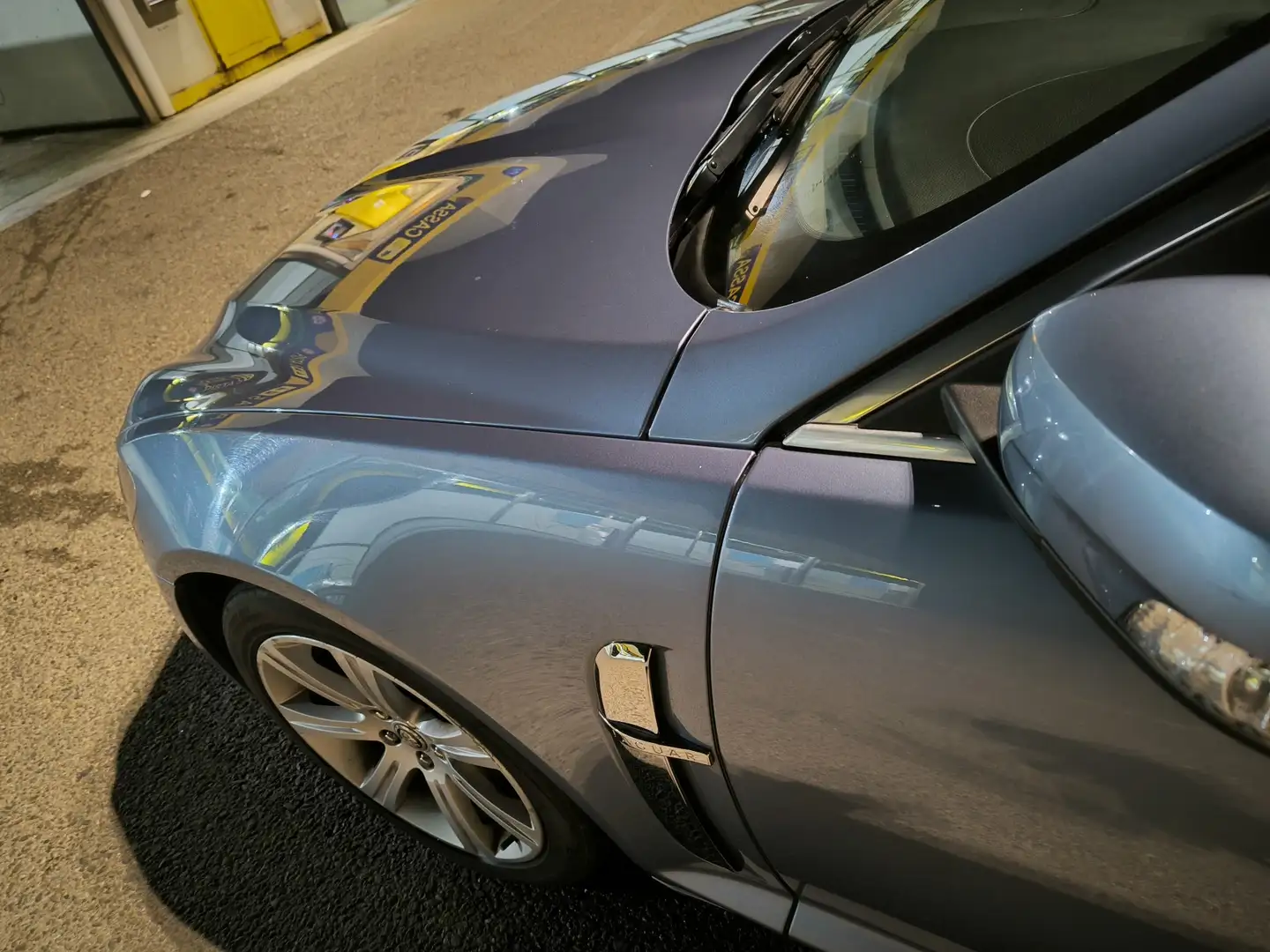 Jaguar XF 2.7d Premium Luxury auto - 2