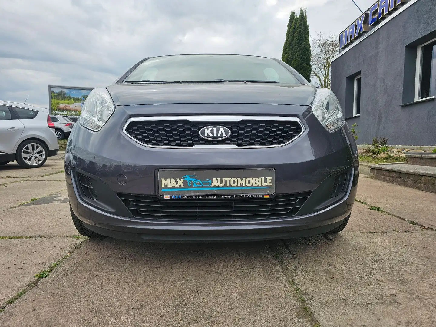 Kia Venga Spirit Grau - 1
