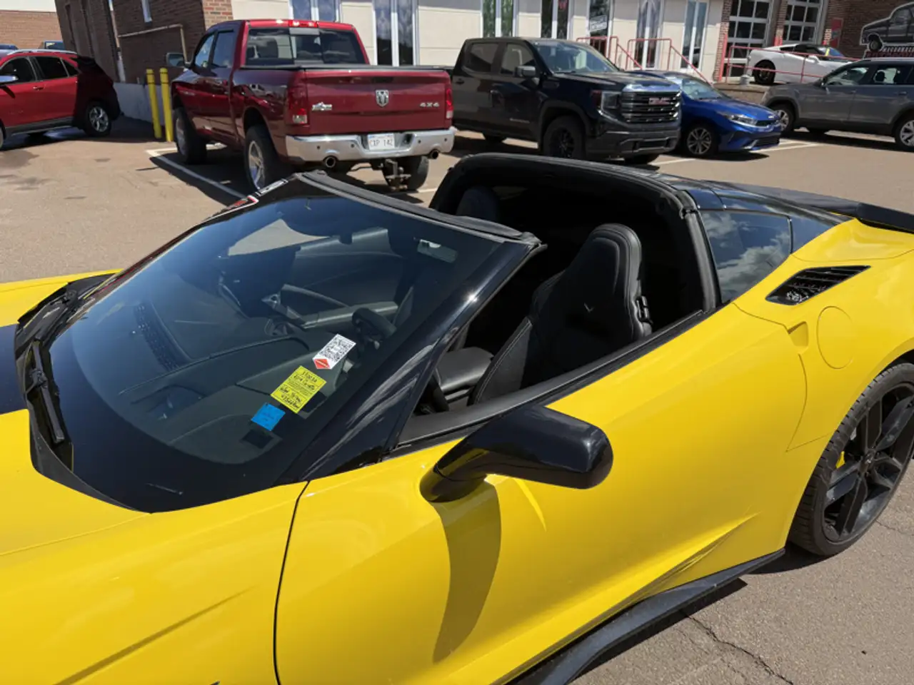 Chevrolet Corvette снимка Chevrolet Corvette