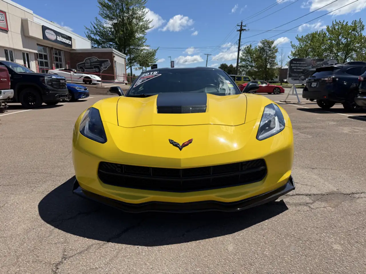 Chevrolet Corvette снимка Chevrolet Corvette