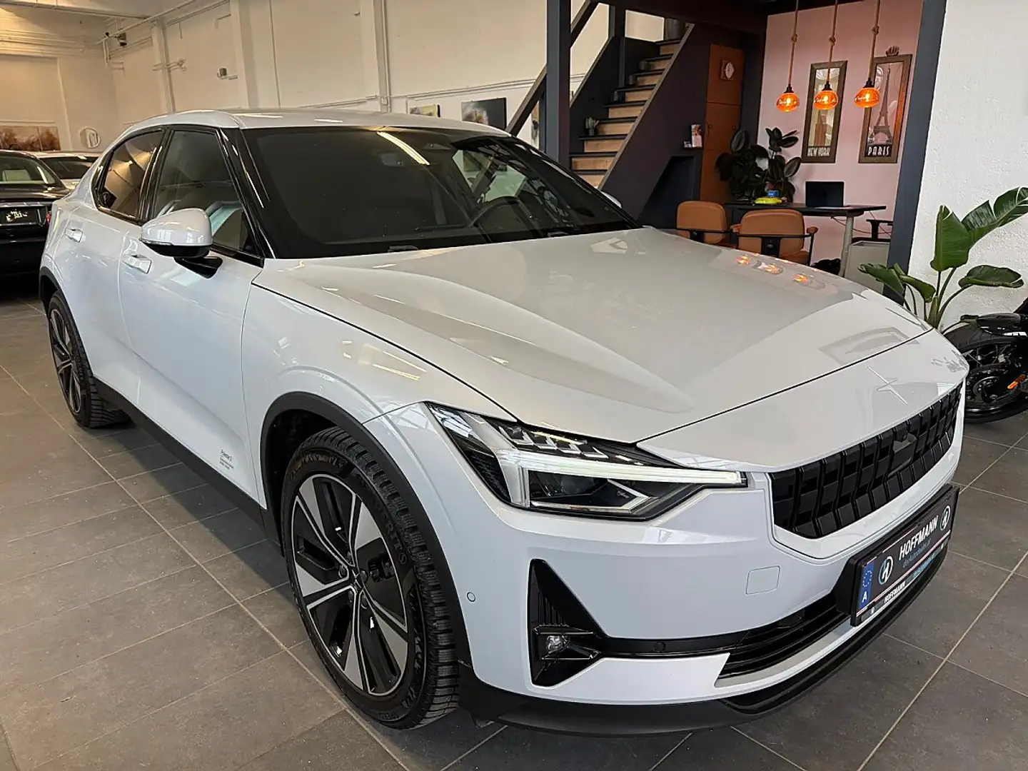 Polestar 2 Polestar 2 Long Range 78kWh Dual Motor Grau - 1