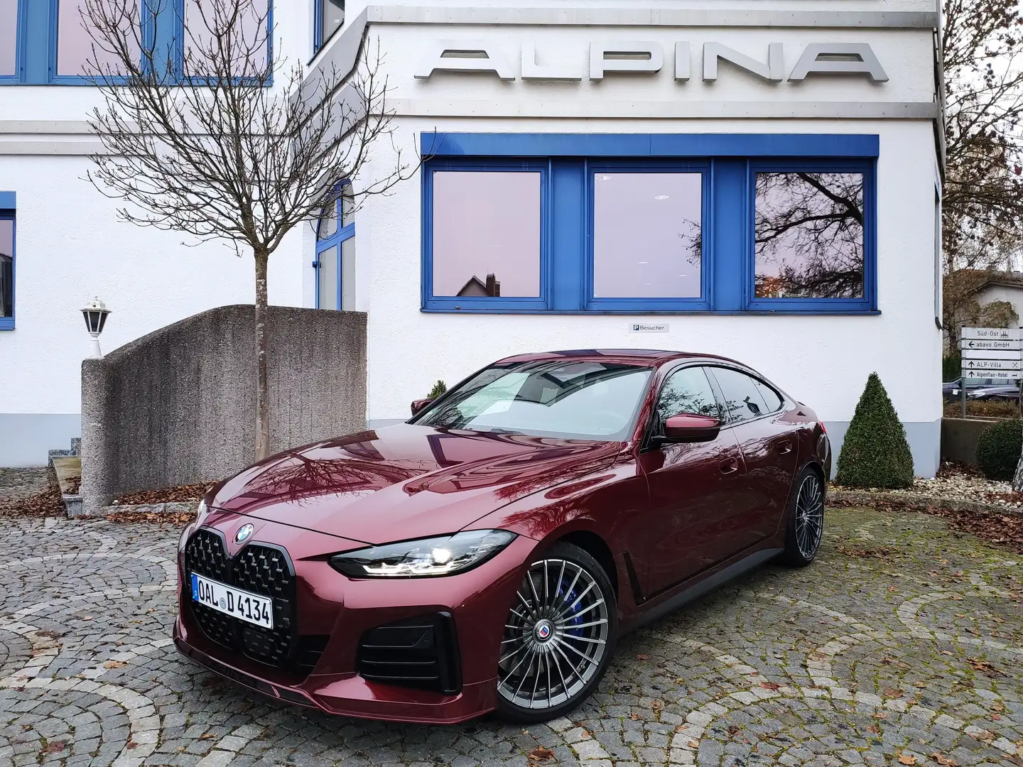 Alpina D4 S Gran Coupé SWITCH-TRONIC Allrad Червоний - 1