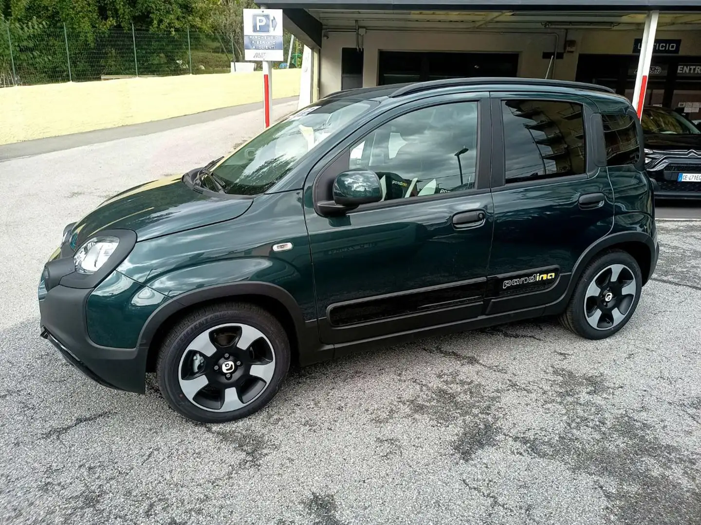 Fiat Panda 1.0 Hybrid Pandina - KM. ZERO - PRONTA CONSEGNA Vert - 1