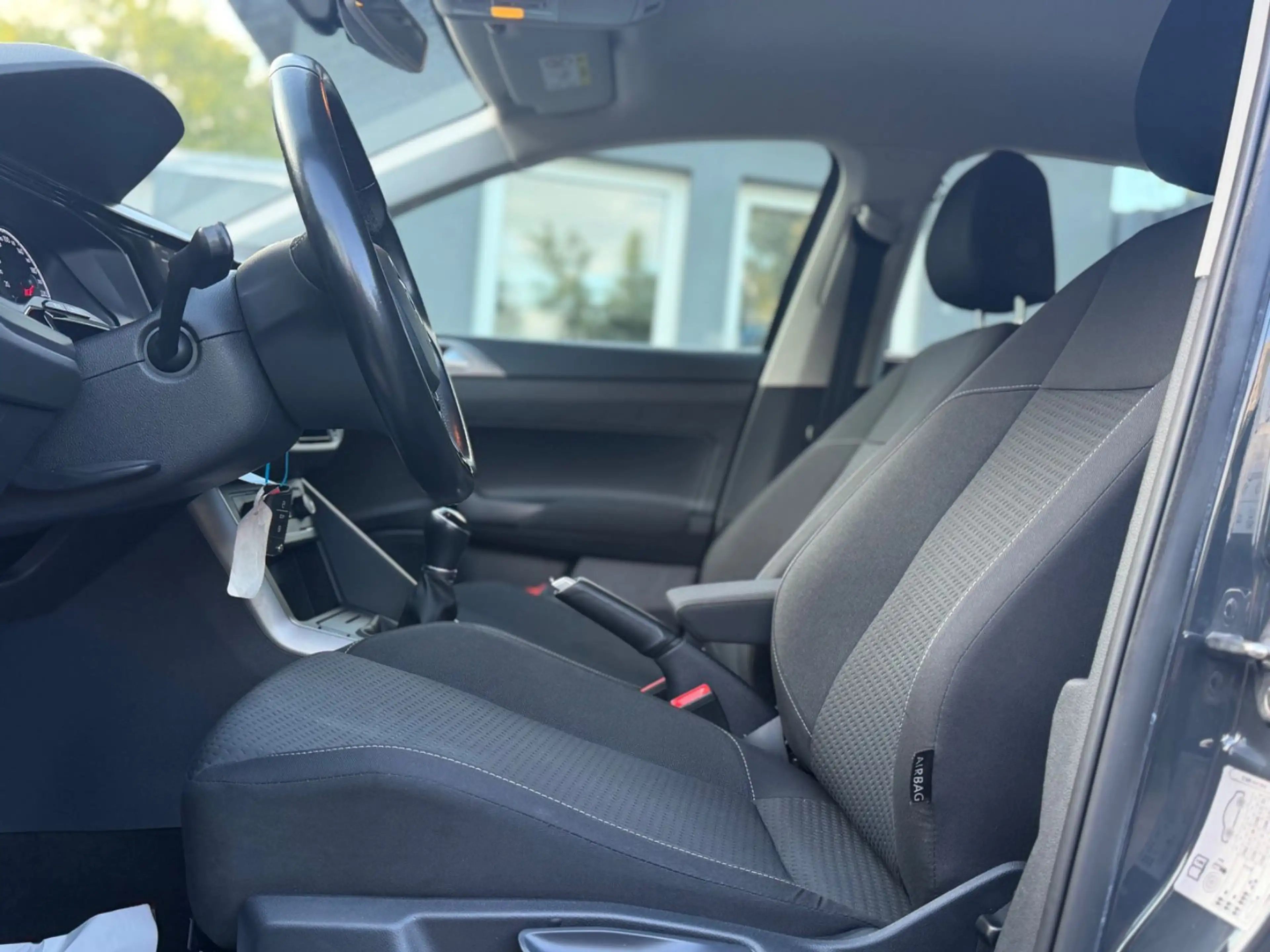 Volkswagen Polo VI Comfortline/Navi/Klima/ACC/Apple-Carplay — photo 10