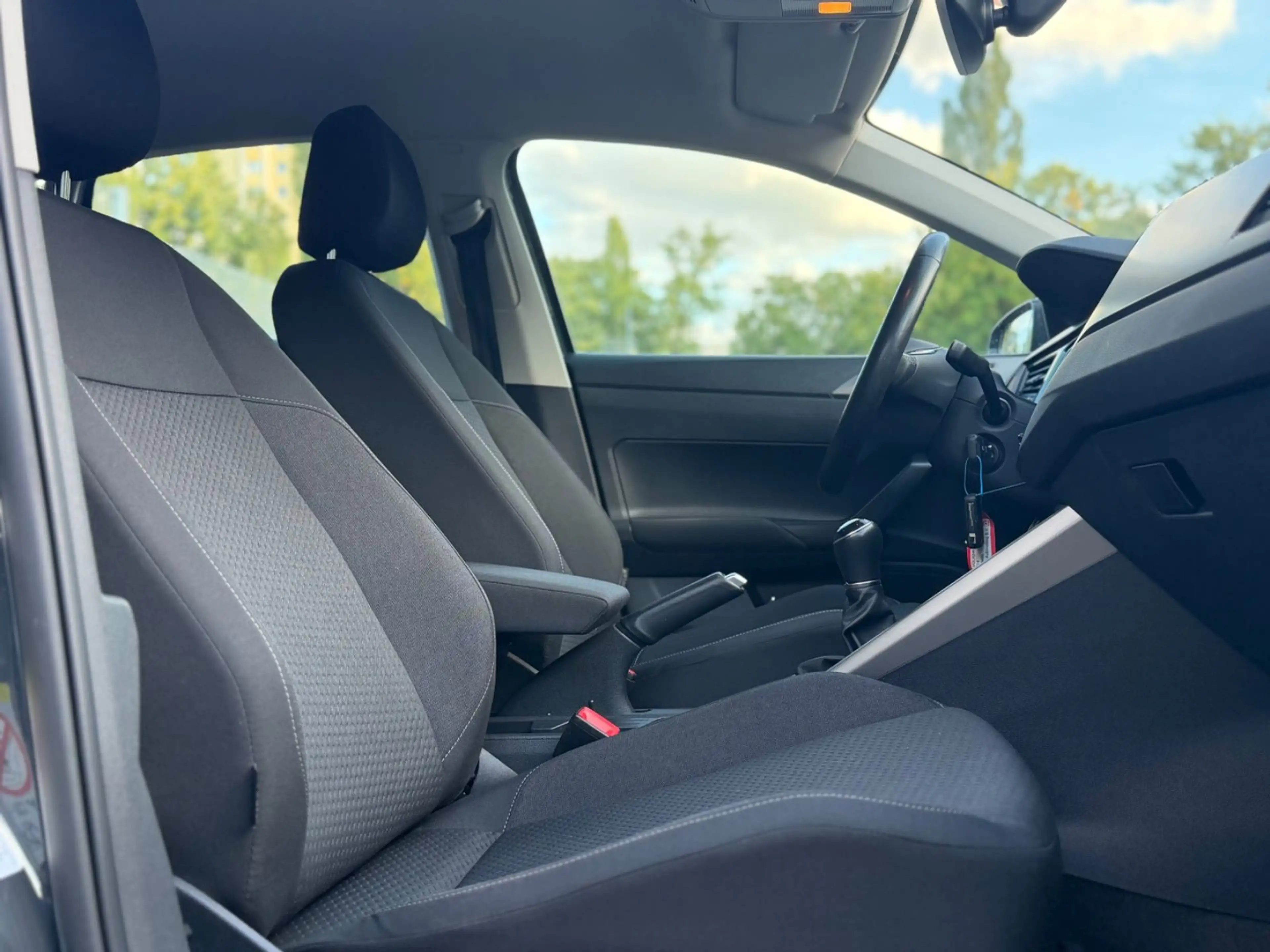 Volkswagen Polo VI Comfortline/Navi/Klima/ACC/Apple-Carplay — photo 11