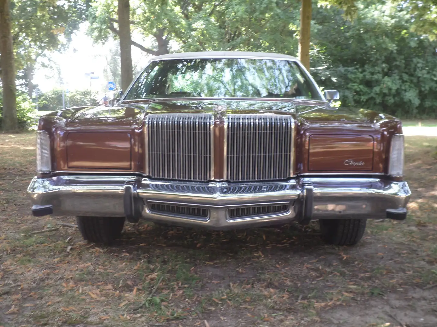 Chrysler New Yorker brougham Brun - 1