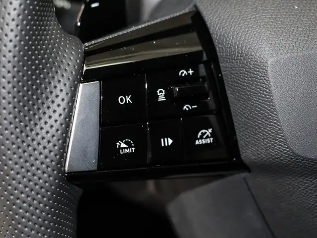 Opel Astra view 14