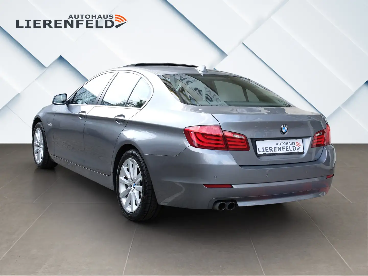 BMW 523 Automatik Leder Navi Grigio - 2