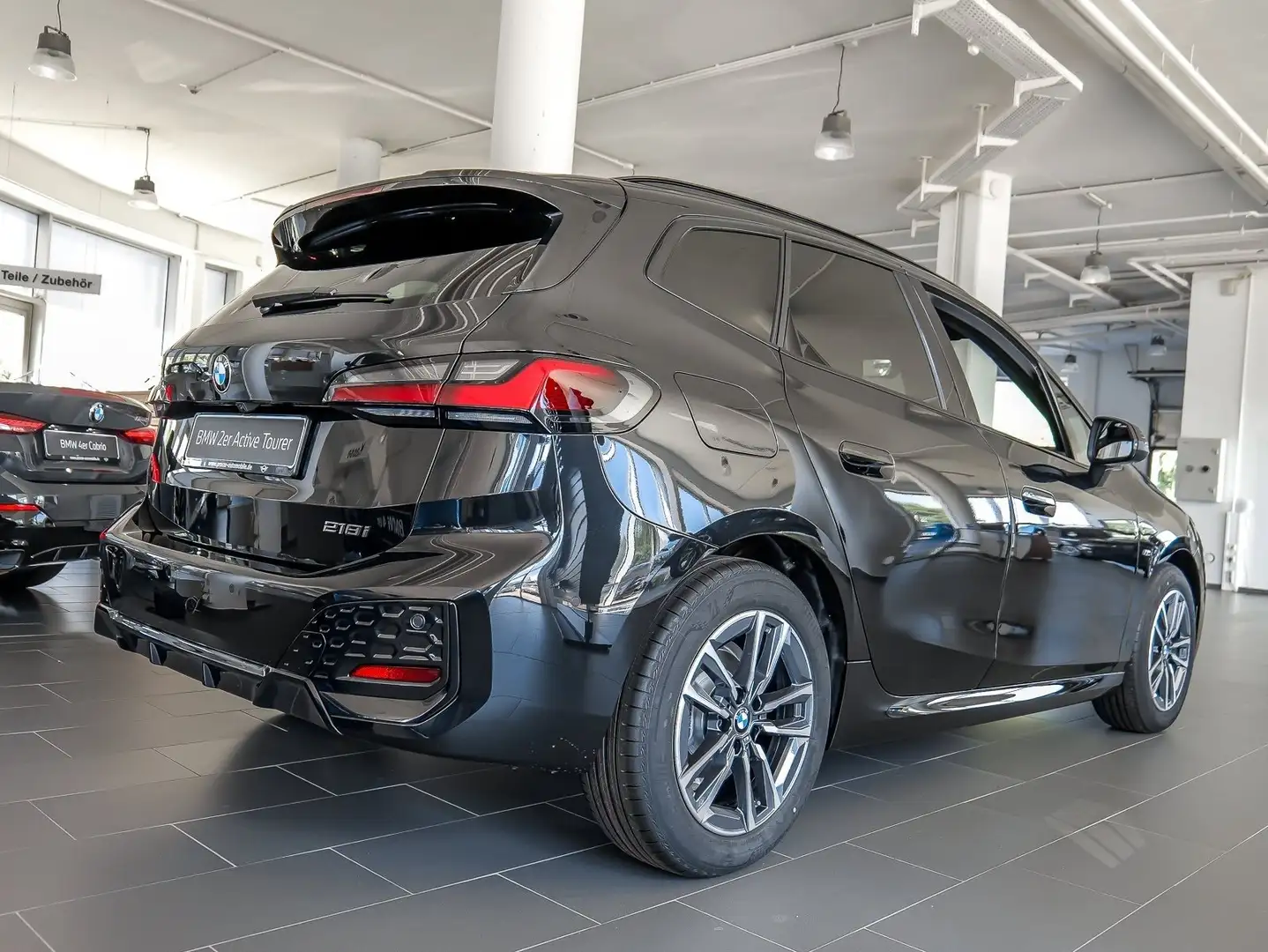 BMW 218 i 398€ ohne Anzahlung M Sport AHK DA Kamera  Adapt Schwarz - 2