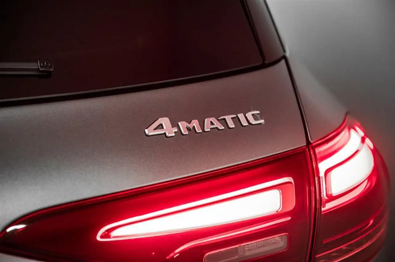 Mercedes-Benz GLE photo Mercedes-Benz GLE