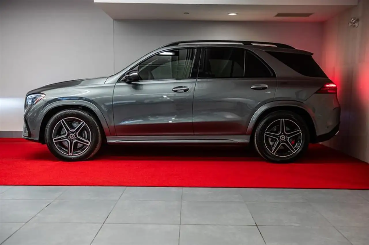 Mercedes-Benz GLE photo Mercedes-Benz GLE