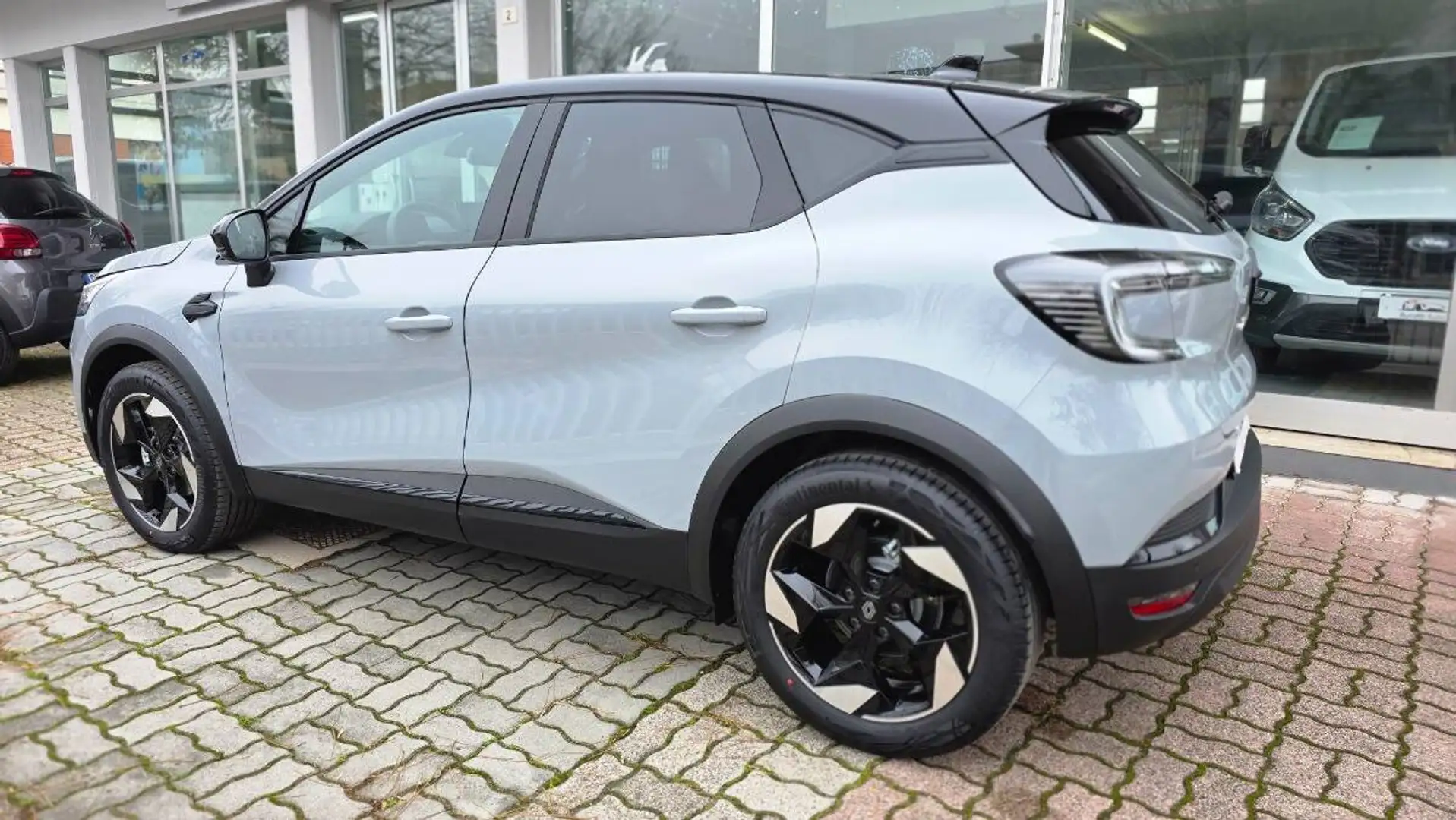 Renault Captur 1.0 eco-g Techno 100cv Gri - 2