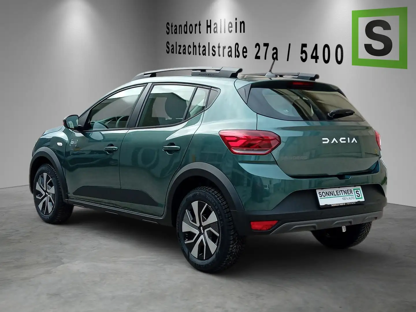 Dacia Sandero SANDERO Stepway Expression TCe 90 MY24 Grün - 2