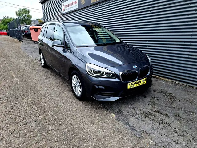 BMW 2 Series view 5
