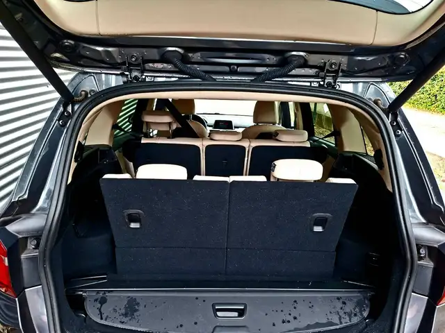 BMW 2 Series view 15